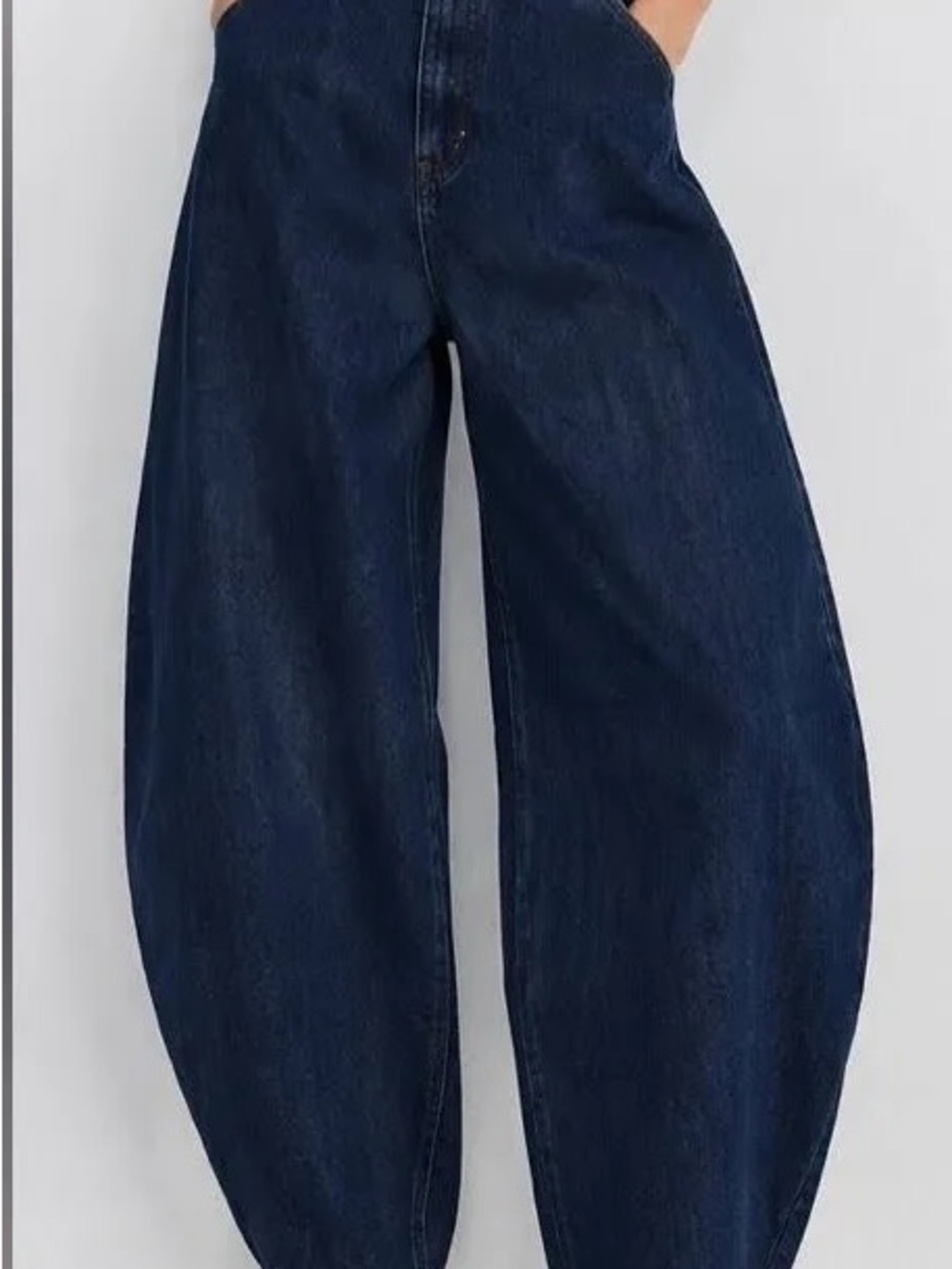 Zara Dark Blue barrel leg jeans